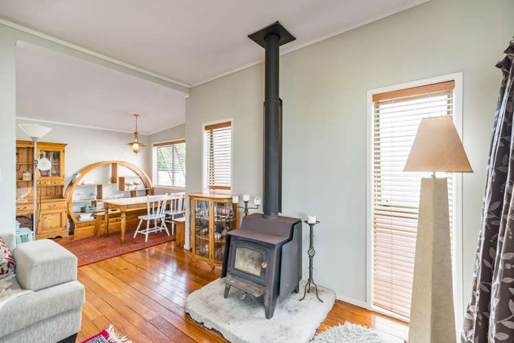 16 Bonita Avenue Stanmore Bay_10