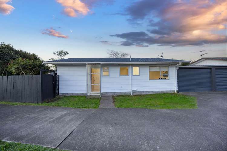 1/55 Tabitha Crescent Henderson_17