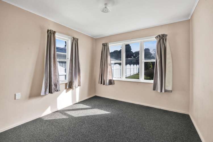 10 Ramanui Avenue Hawera_14