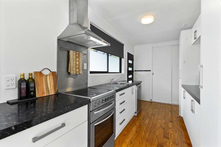 8 Karaka Road Whenuapai_6