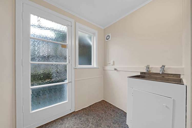 26 Ray Small Drive Papakura_18