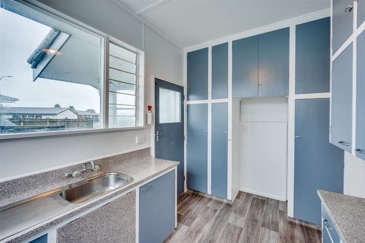 279 Kennedy Road Onekawa_9