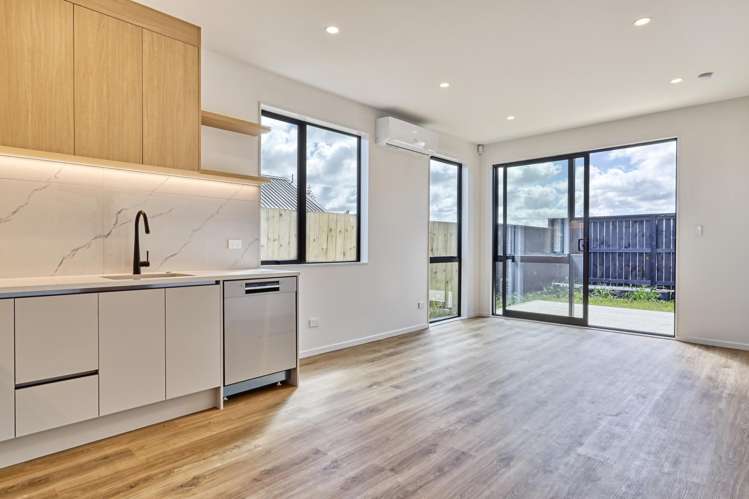20 Papai Lane Massey_9