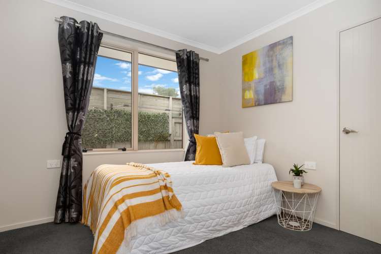 208 Ballintoy Park Drive Welcome Bay_14
