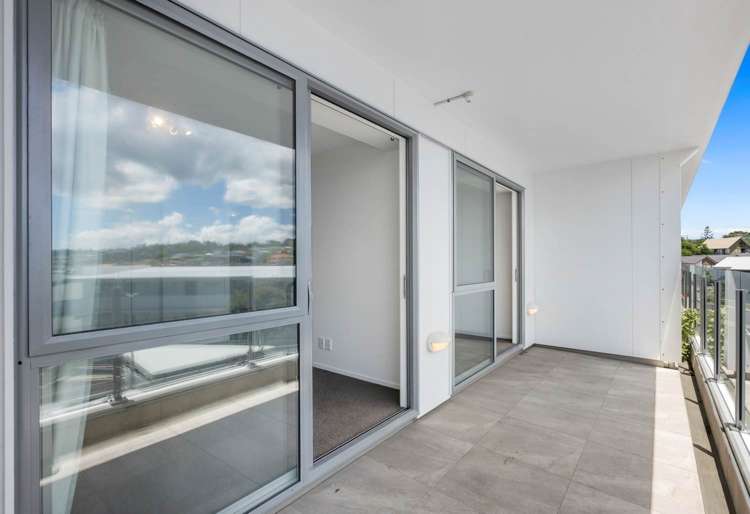 101/17 Link Crescent Stanmore Bay_9