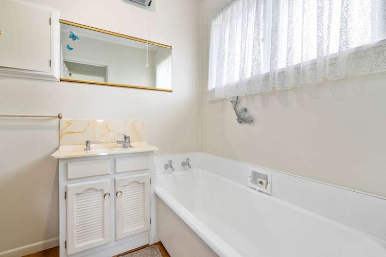 36 Gloria Avenue Te Atatu Peninsula_12