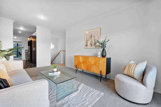 86 Fields Parade Oteha_4