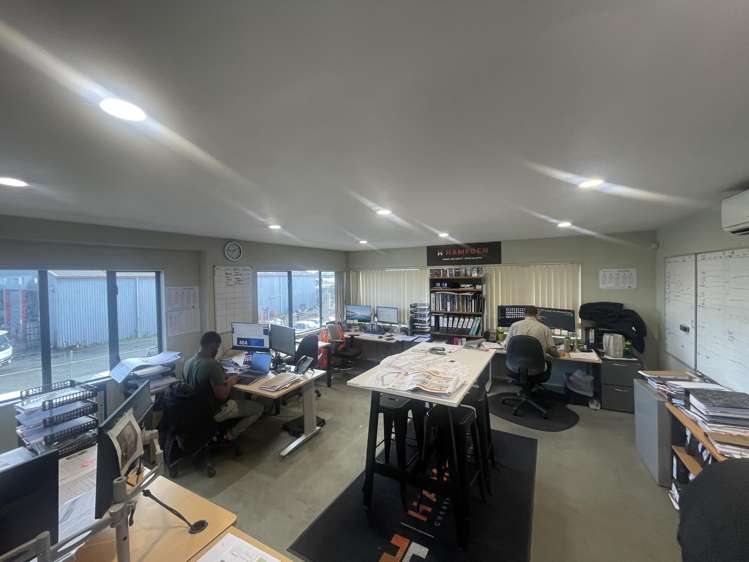 B and C/3 Heb Place Takanini_5