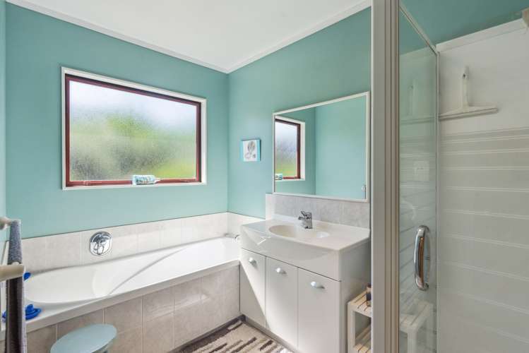 140 Paetawa Road Peka Peka_16