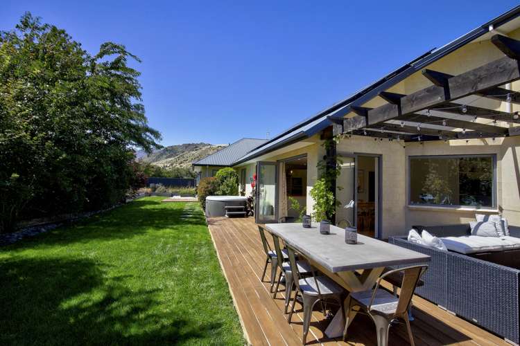 56 Erskine Street Dalefield/Wakatipu Basin_15