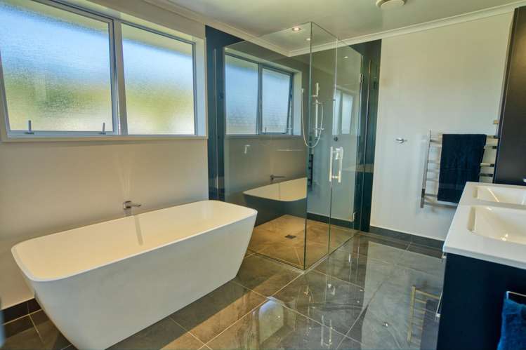 34 Ogilvie Road Gladstone_21