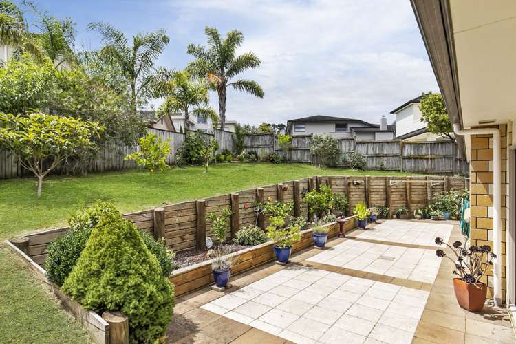 6 Bejoy Rise East Tamaki Heights_16