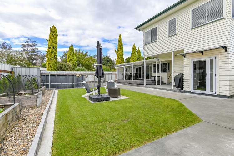 909 Harding Road Camberley_20