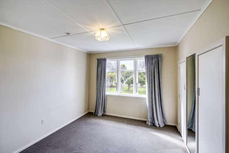 17 Hinton Road Taradale_7