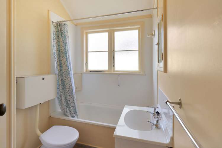 63 Lincoln Avenue 1269_6