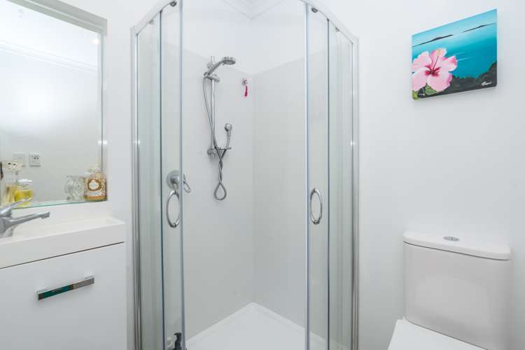 3 Cobham Place Solway_9