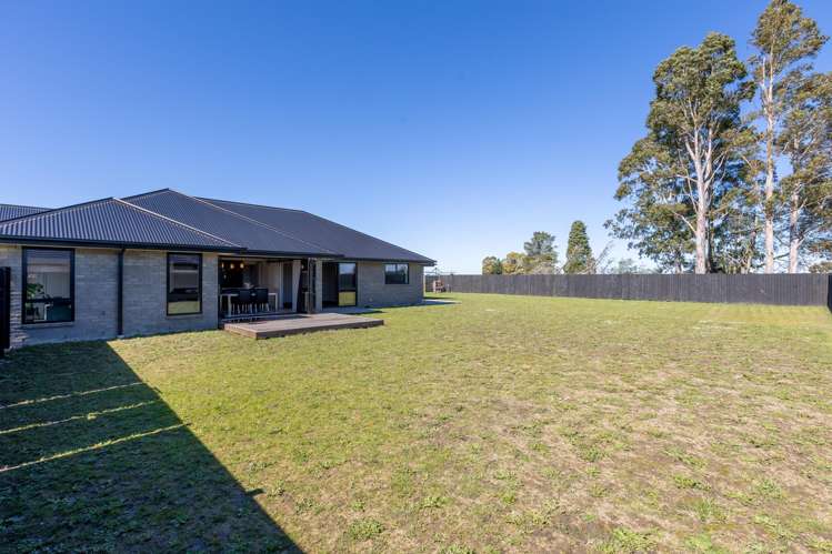 25 Kersey Avenue Darfield_16