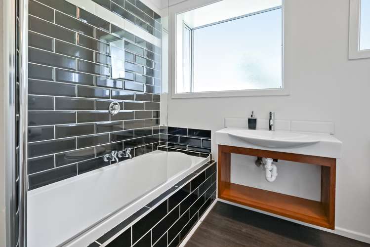 37 Cross Street Marchwiel_16