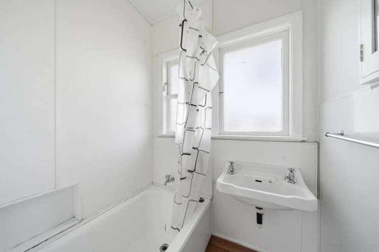 50-52 Cameron Crescent Masterton_8