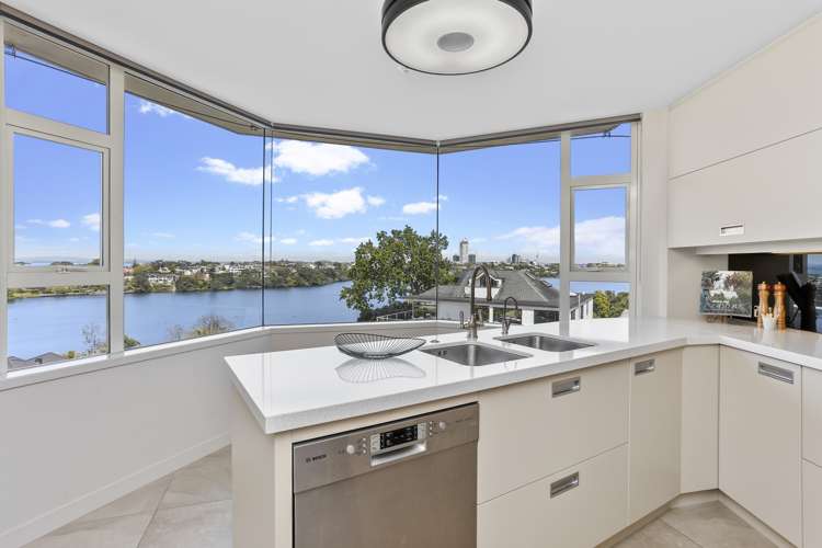 3/90 Kitchener Road Milford_10