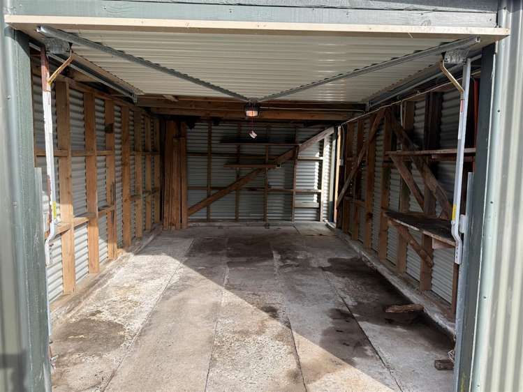 16 Monro Street Cobden_23