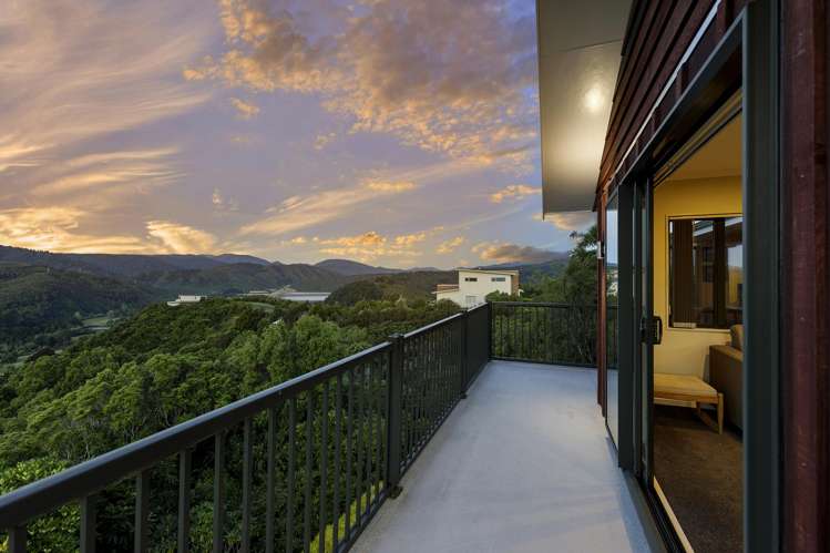 71 Mt Marua Way Mount Marua_6