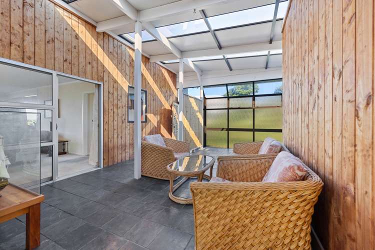 12 Pataka Road Taupo_11