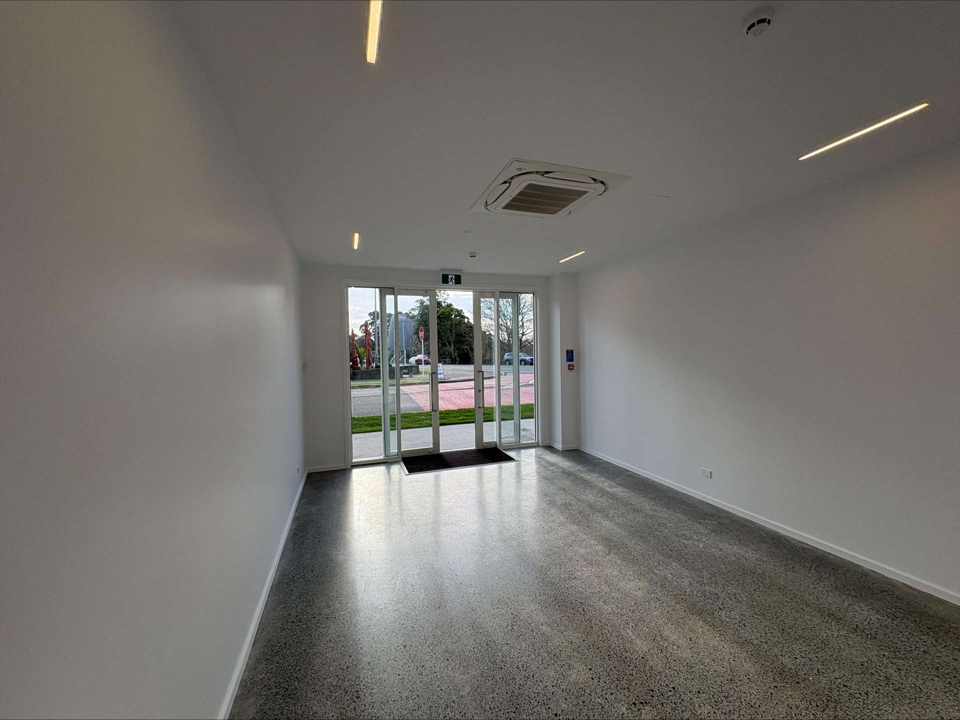 G08/2 Oakley Avenue Waterview_0