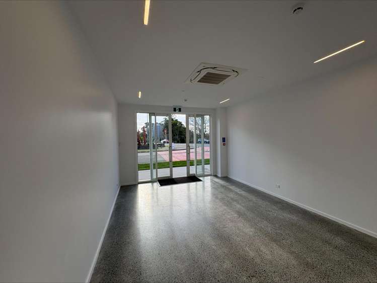 G08/2 Oakley Avenue_0