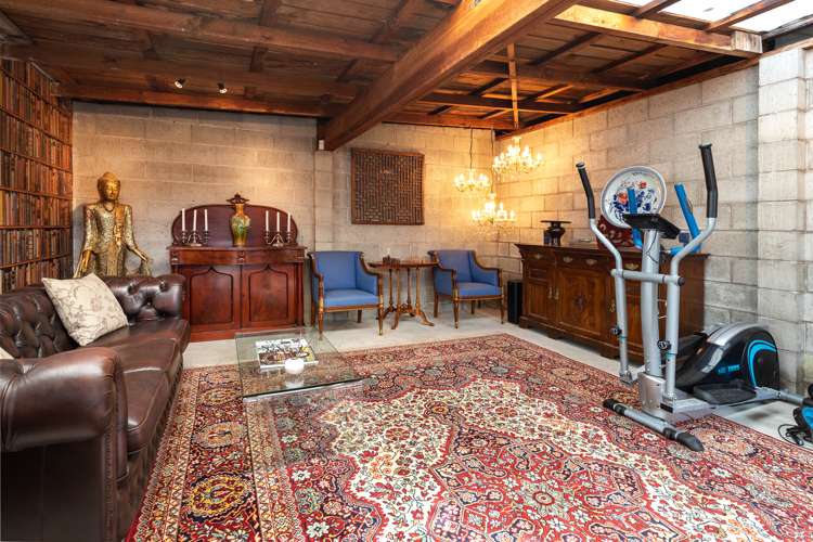 1019 Colombo Street Saint Albans_36