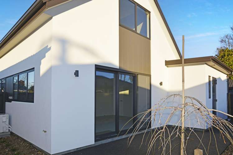 B/15 Delph Street Avonhead_5