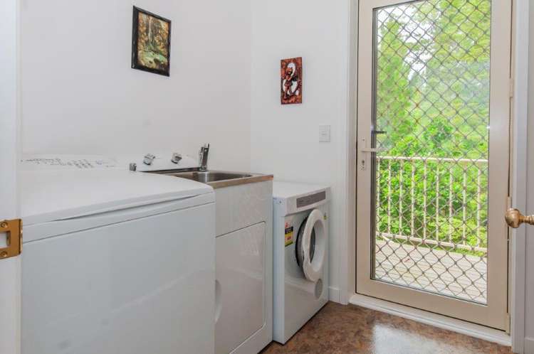 74 Moffat Drive Lincoln_7