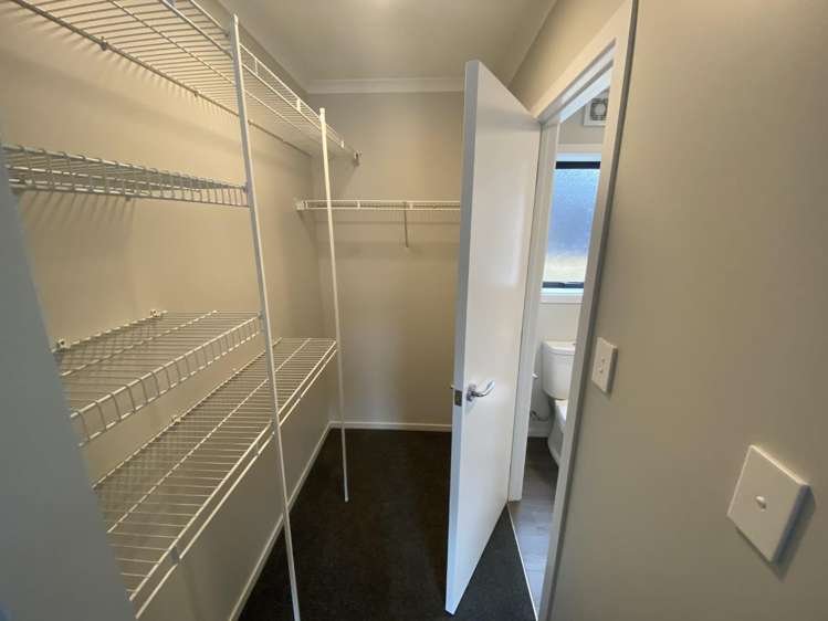 G07/17 Vialou Street 10463_4