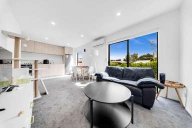 10/172 Don Buck Road_4
