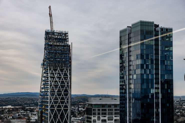 The sub-penthouse on the 40th floor of 51 Albert, in Auckland CBD, was snapped up at the end of last year. Photo / Supplied