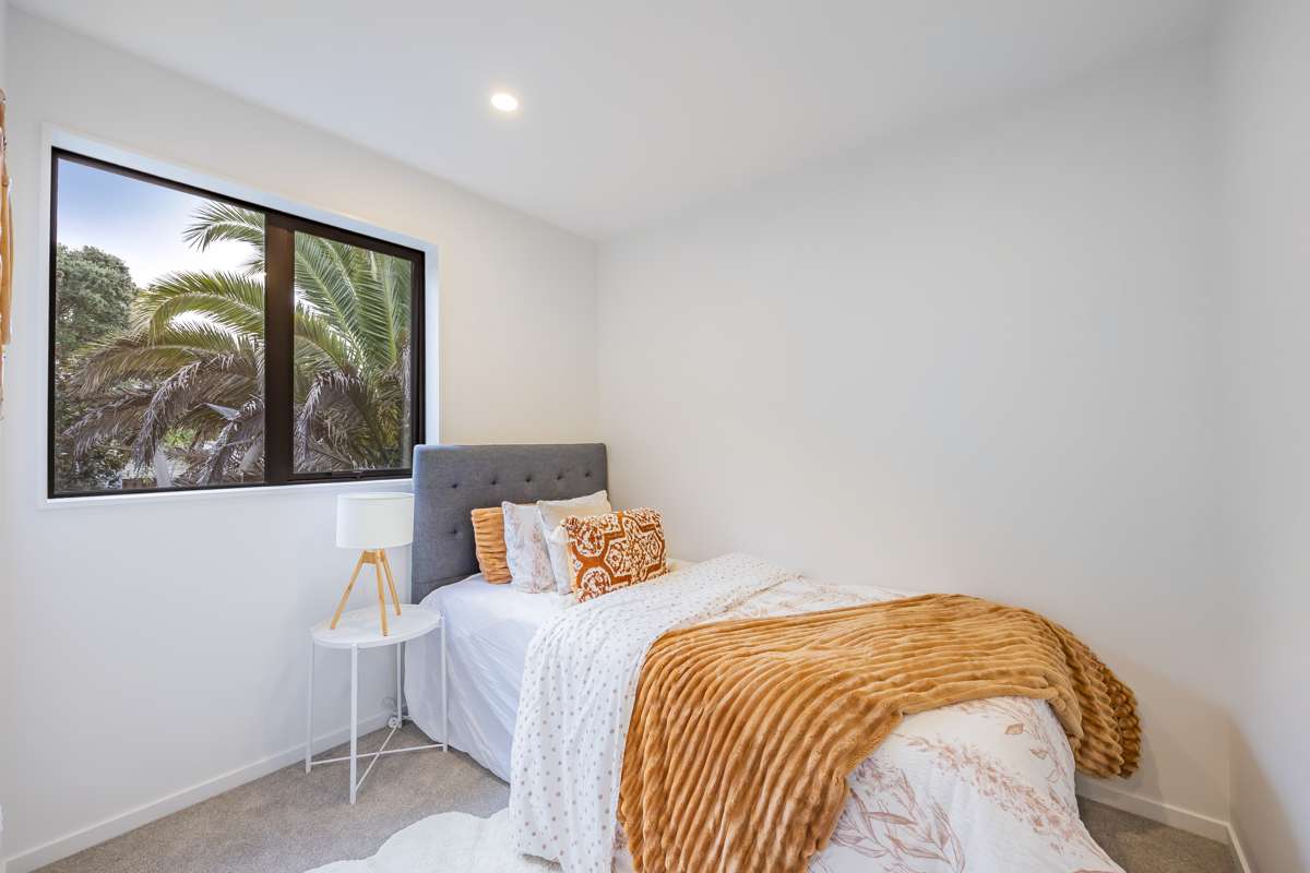 Lot 3/82 Rosewarne Crescent_5