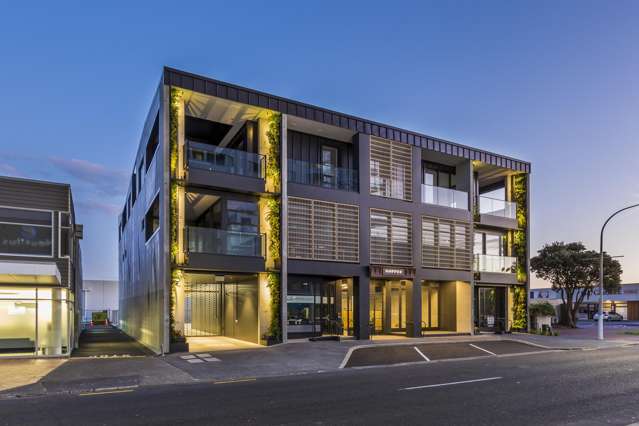 4/14 Tamariki Avenue Orewa_3