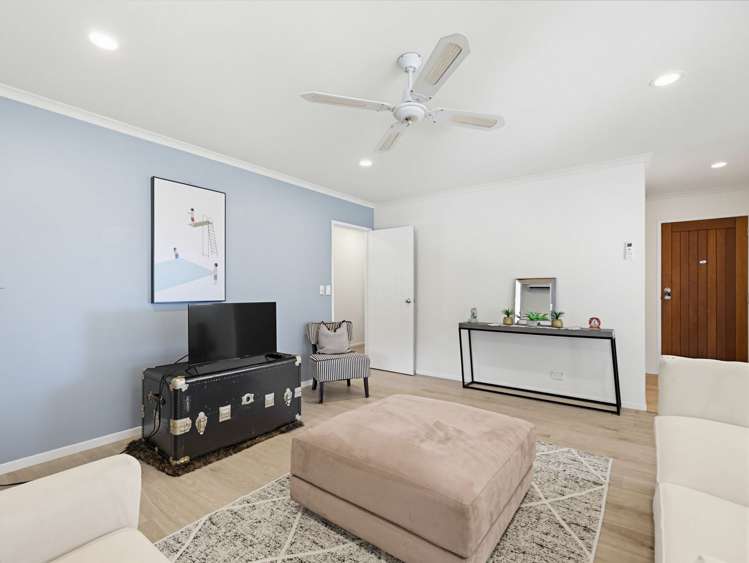 79 Riverton Drive_2