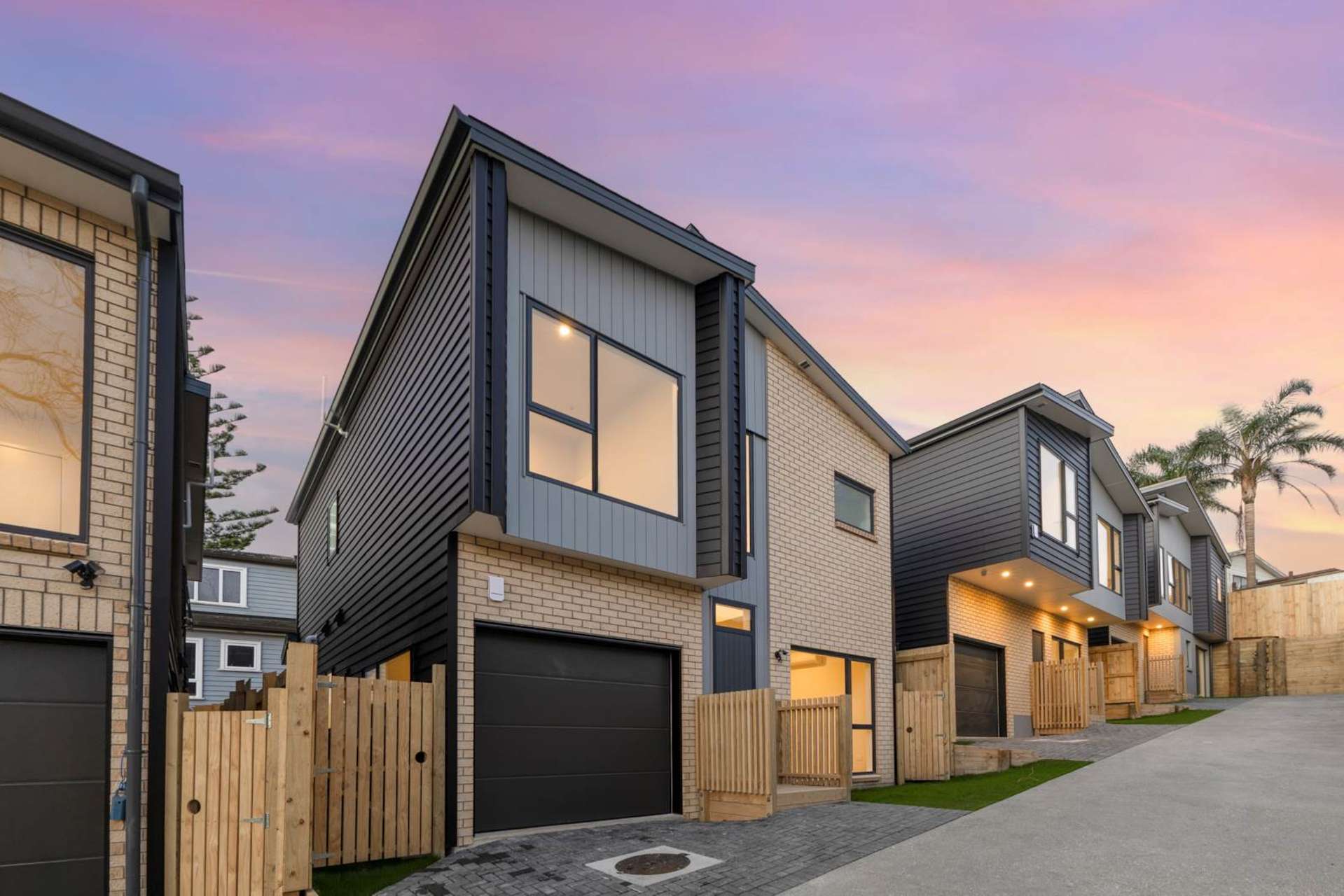 2/23 Melton Road Mt Wellington_0