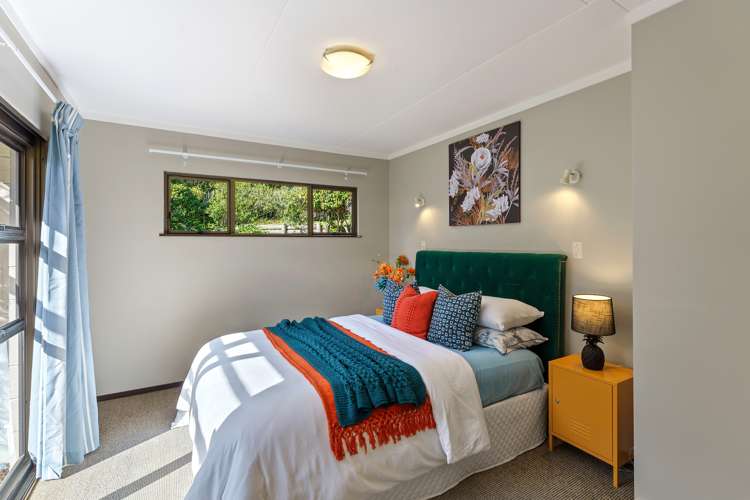 19 Napier Grove Waikanae Beach_11