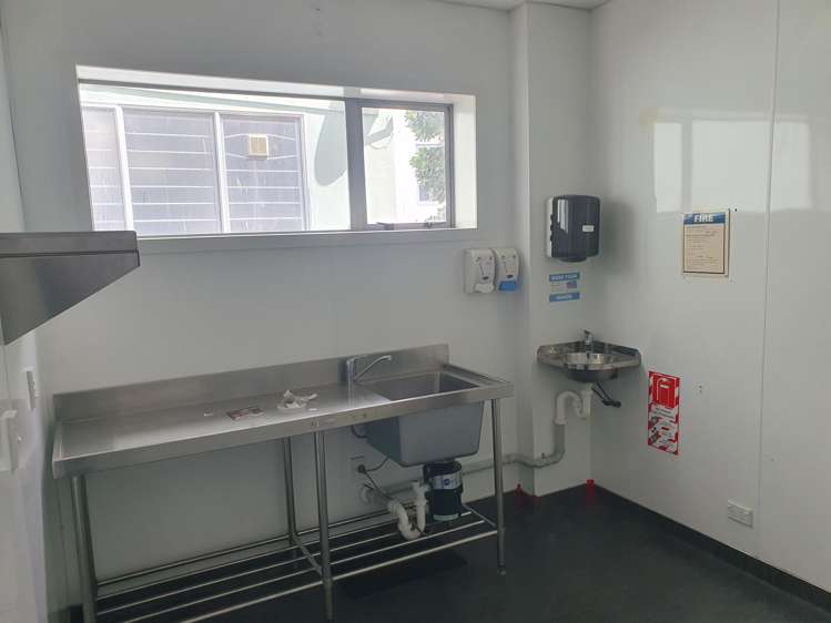 12 Devon Street West New Plymouth_5