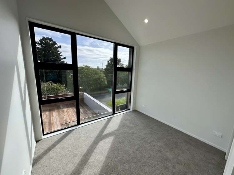 30 Burch Street Mount Albert_7