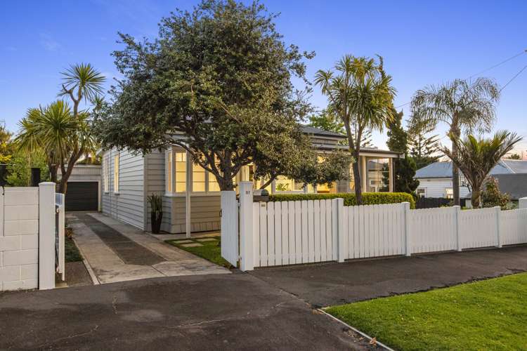 37 Abbotsford Terrace Devonport_19