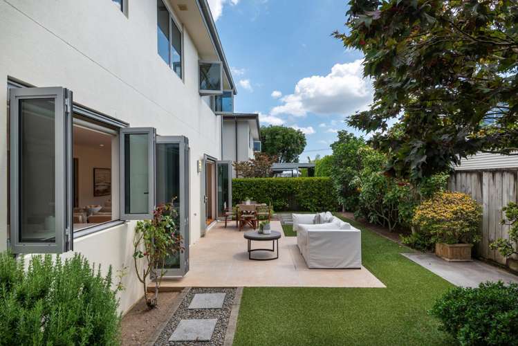 26a Long Drive Saint Heliers_11