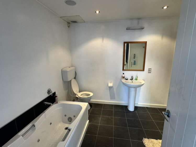 Unit 1, 4 Timothy Place Wigram_6