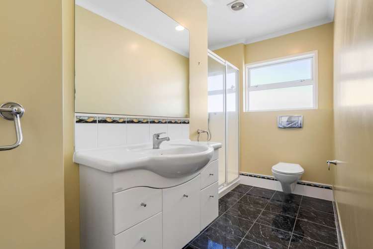 2 Sarah Place Papamoa Beach_19