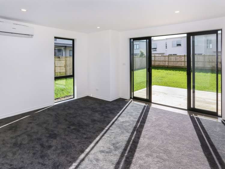 27 Andalusian Way Karaka_9