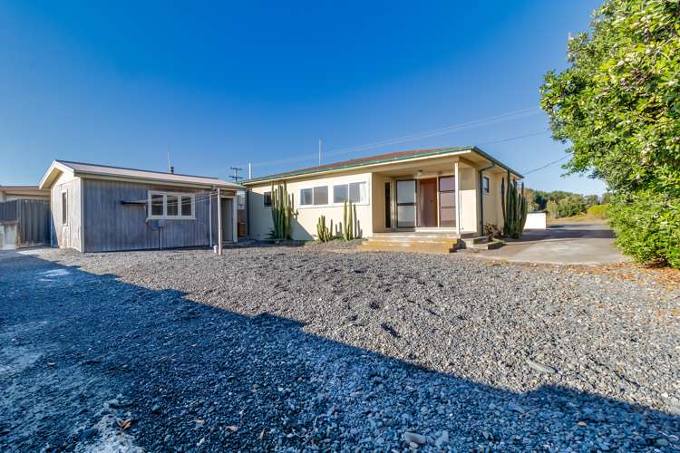 21 Clifton Road Haumoana_2