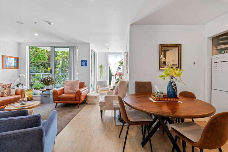 307/19 Bute Road Browns Bay_9