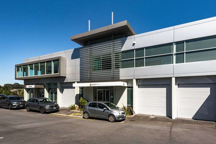 2/31 Apollo Drive_0